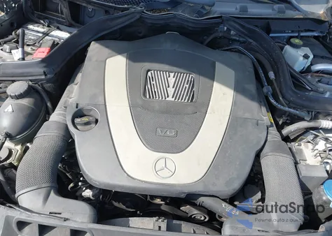 2012 Mercedes-Benz C 300 Luxury 4Matic/Sport 4Matic z USA, uszkodzony, nr VIN WDDGF8BB7CR201054